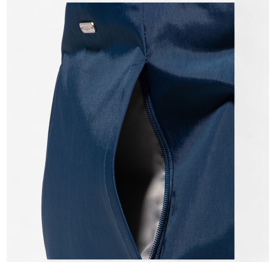 Image 105484_ALTMORE20.jpg, Product 105-484 / Price $150.00, Baggallini Multi Compartment Tote from Baggallini on TSC.ca's Fashion department