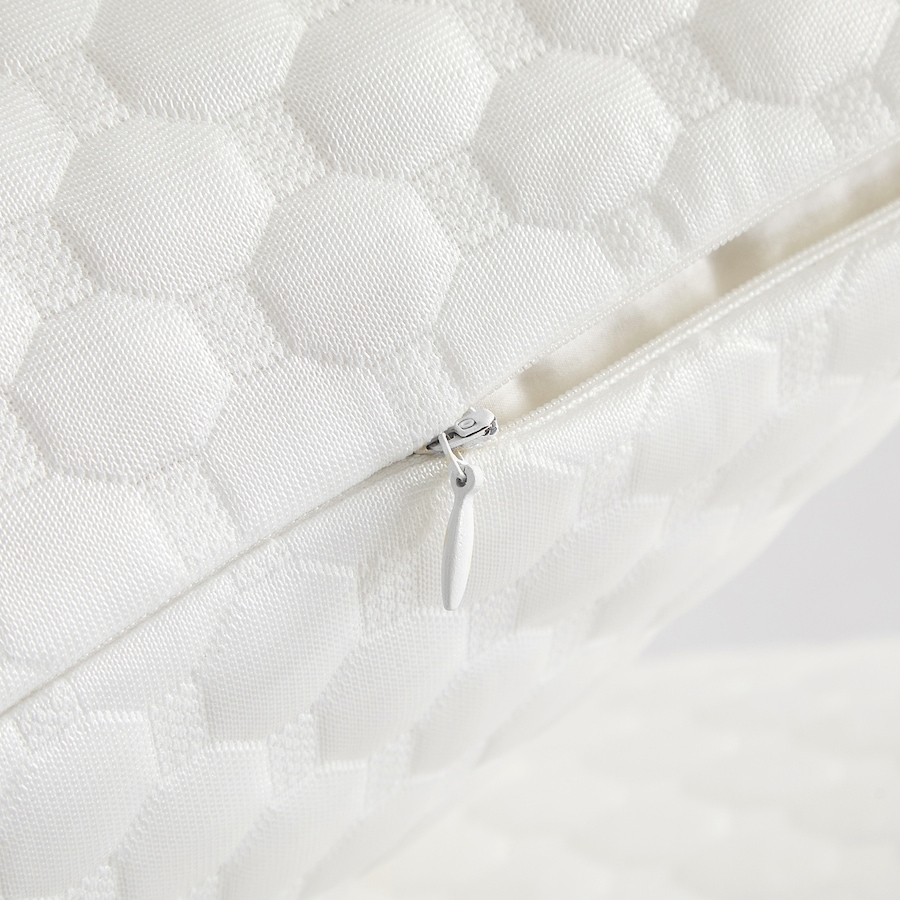 Image 105633_ALTMORE4.jpg, Product 105-633 / Price $24.99, Home Suite Cooling Pillow Protector from Home Suite on TSC.ca's Home & Garden department