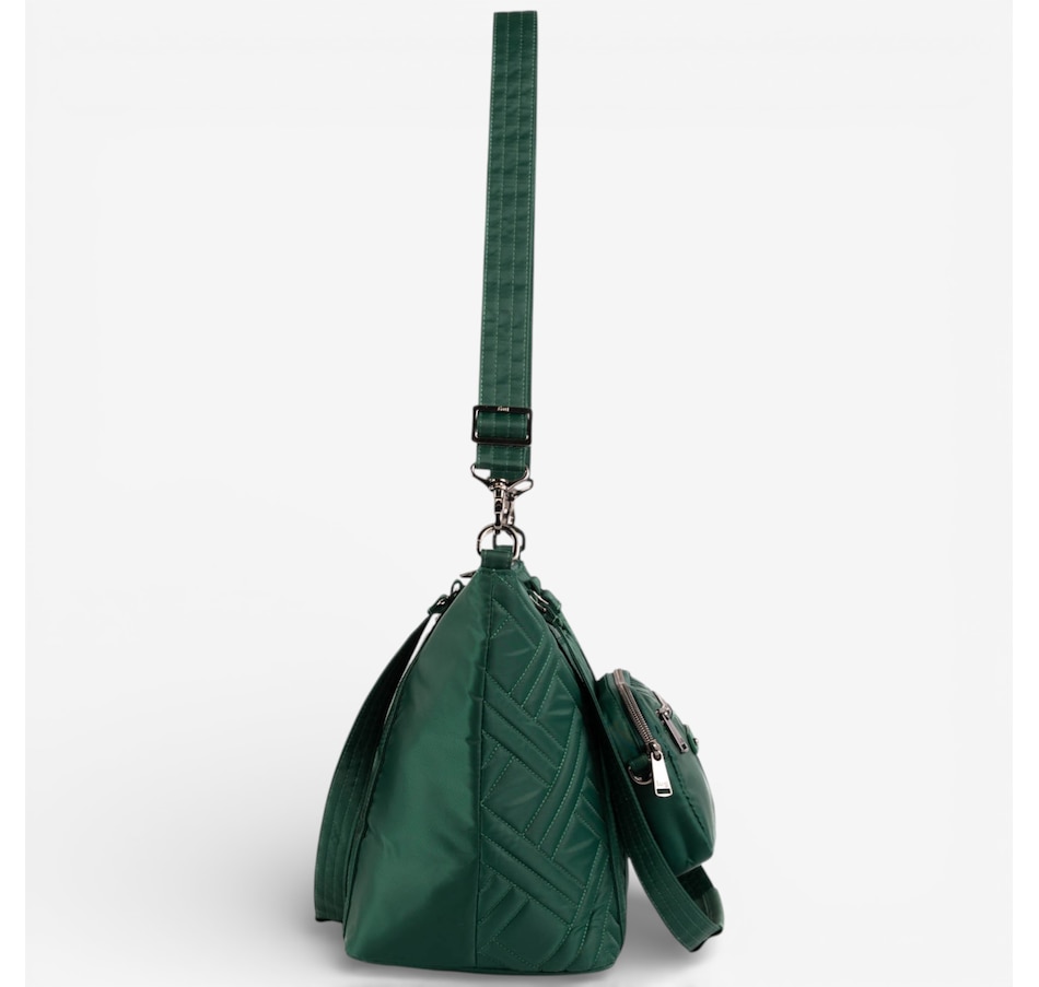 Image 105920_ALTMORE10.jpg, Product 105-920 / Price $150.00, Lug Catamaran Tote and Pouch from Lug on TSC.ca's Fashion department