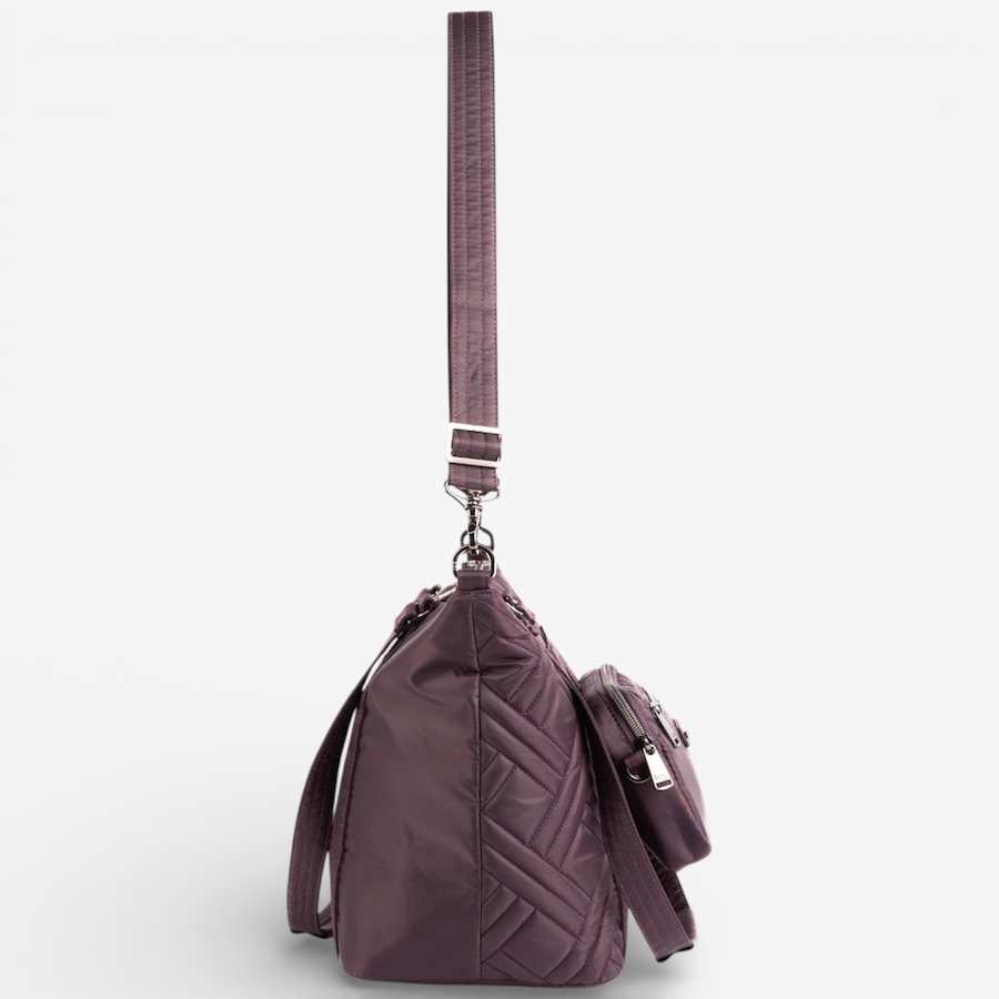 Image 105920_ALTMORE16.jpg, Product 105-920 / Price $150.00, Lug Catamaran Tote and Pouch from Lug on TSC.ca's Fashion department
