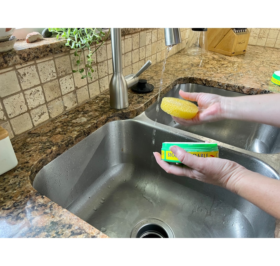 Image 105999_ALTMORE2.jpg, Product 105-999 / Price $29.99, Earth Brite 300 g 2-Pack Citrus from Earth Brite on TSC.ca's Home & Garden department