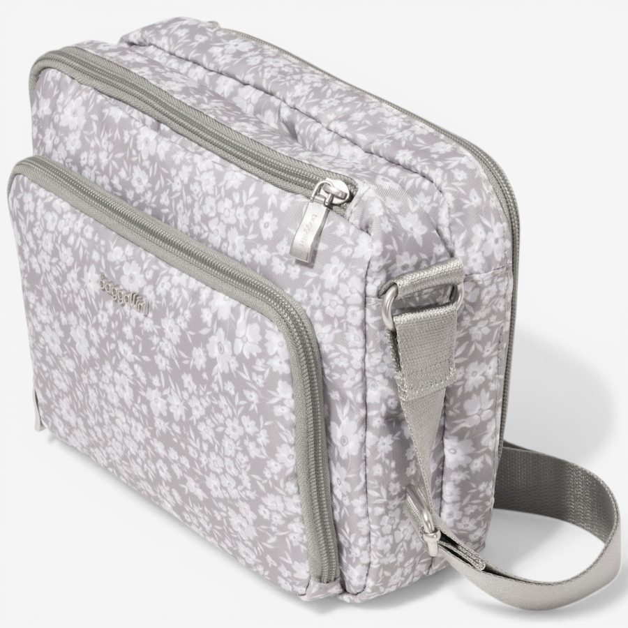Image 106063_ALTMORE7.jpg, Product 106-063 / Price $139.99, Baggallini Camera Bag from Baggallini on TSC.ca's Electronics department