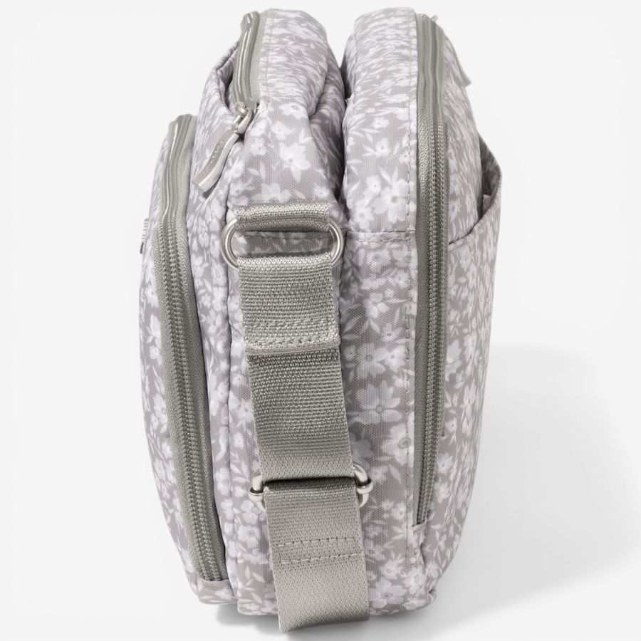 Image 106063_ALTMORE9.jpg, Product 106-063 / Price $139.99, Baggallini Camera Bag from Baggallini on TSC.ca's Electronics department