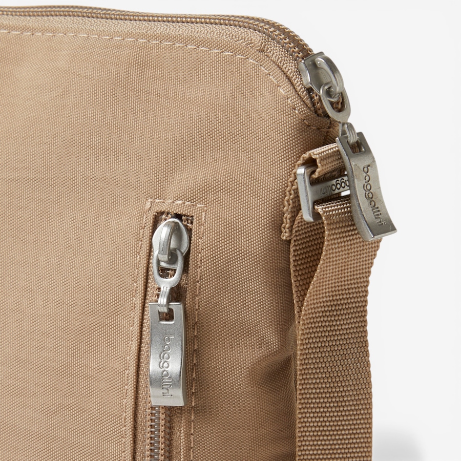 Image 106067_ALTMORE20.jpg, Product 106-067 / Price $109.99, Baggallini Pocket Crossbody with RFID Wristlet from Baggallini on TSC.ca's Fashion department