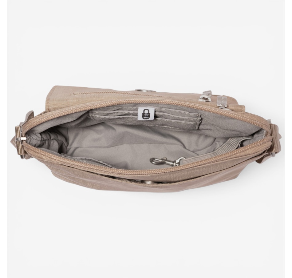 Image 106068_ALTMORE14.jpg, Product 106-068 / Price $99.99, Baggallini Roam Crossbody from Baggallini on TSC.ca's Fashion department