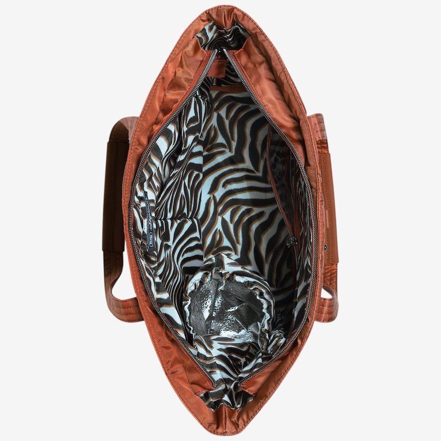 Image 106592_ALTMORE9.jpg, Product 106-592 / Price $124.00, Lug Skyliner Tote from Lug on TSC.ca's Fashion department