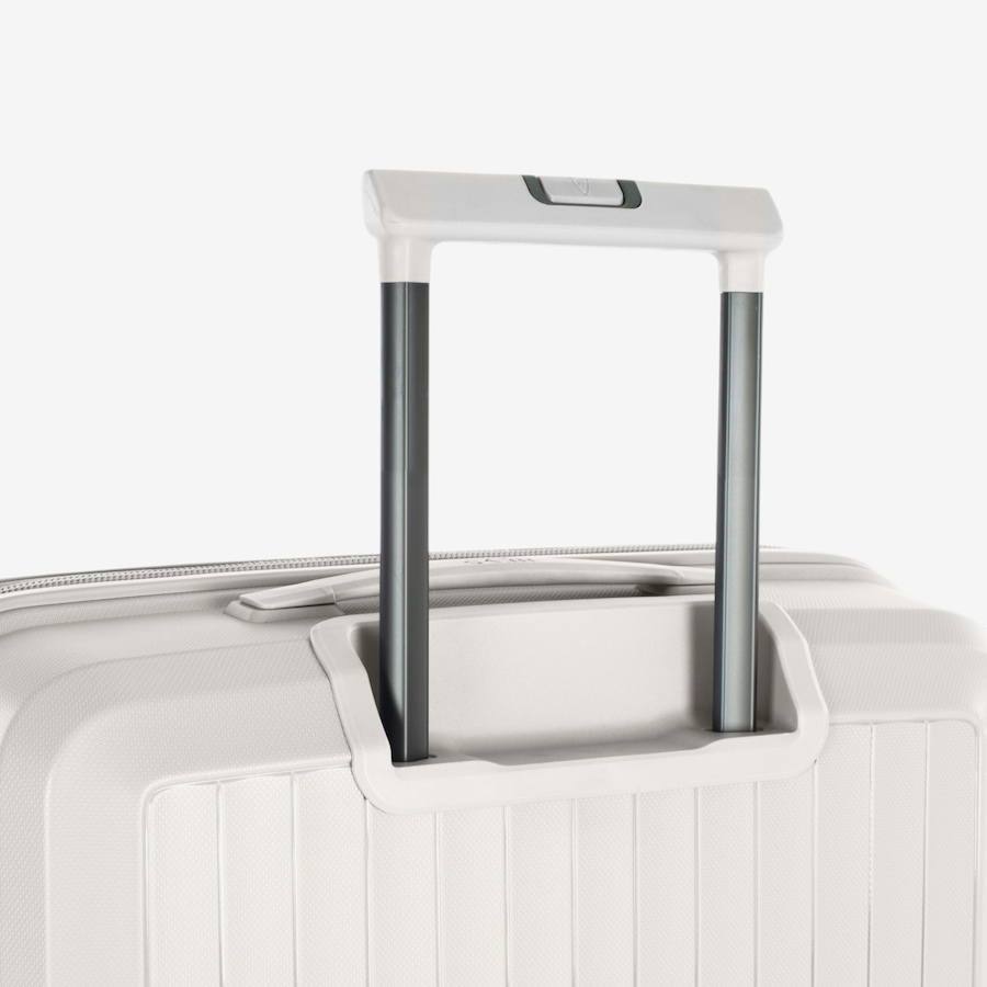 Image 106702_ALTMORE24.jpg, Product 106-702 / Price $219.99, Heys AirLite 21" Spinner Luggage from Heys on TSC.ca's Home & Garden department