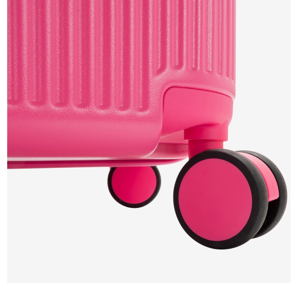 Image 106707_ALTMORE15.jpg, Product 106-707 / Price $219.99, Heys HiLite 21" Spinner Luggage from Heys on TSC.ca's Home & Garden department