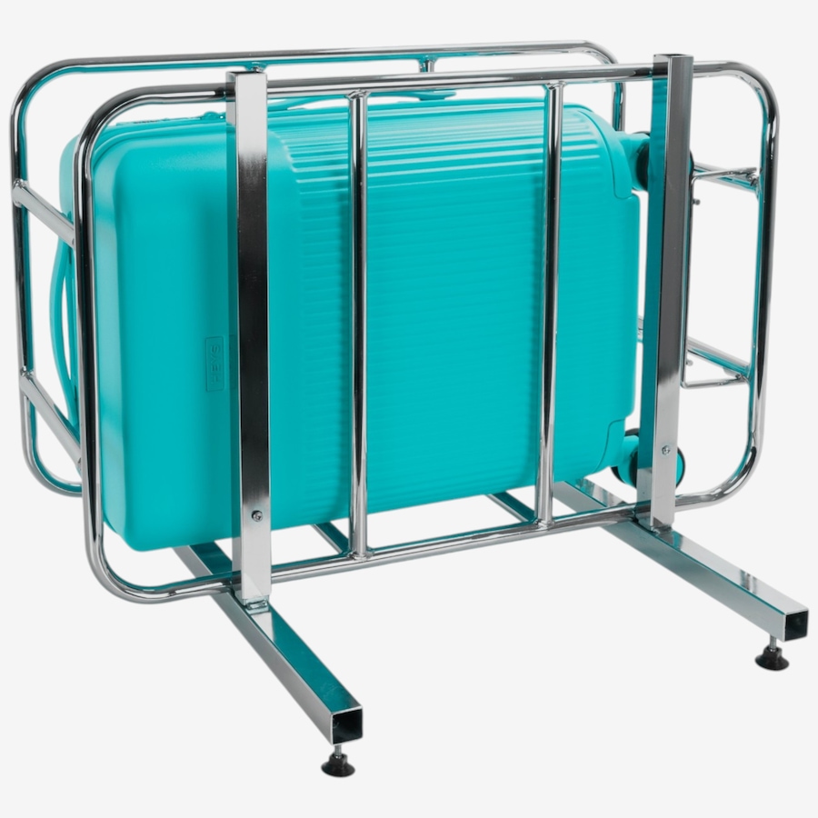 Image 106707_ALTMORE5.jpg, Product 106-707 / Price $219.99, Heys HiLite 21" Spinner Luggage from Heys on TSC.ca's Home & Garden department