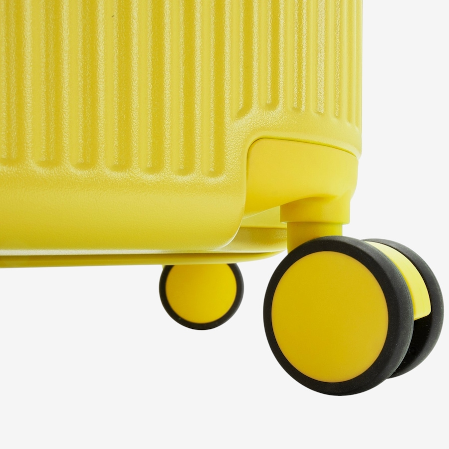 Image 106709_ALTMORE13.jpg, Product 106-709 / Price $269.99, Heys HiLite 30" Spinner Luggage from Heys on TSC.ca's Home & Garden department