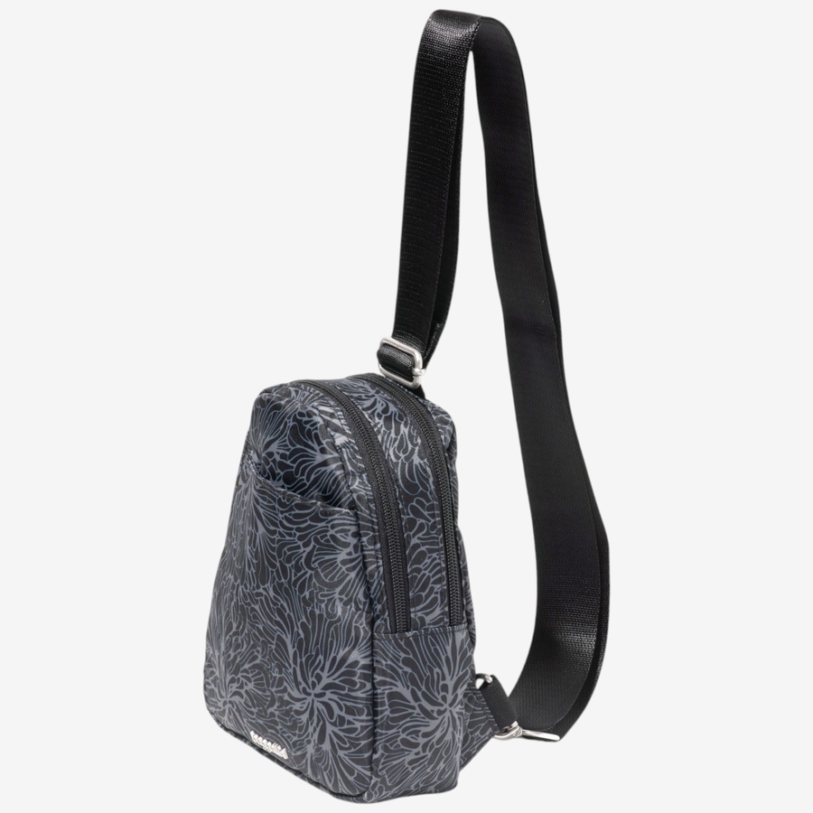 Image 106747_ALTMORE15.jpg, Product 106-747 / Price $109.99, Baggallini Double Zip Mini-Bag from Baggallini on TSC.ca's Home & Garden department