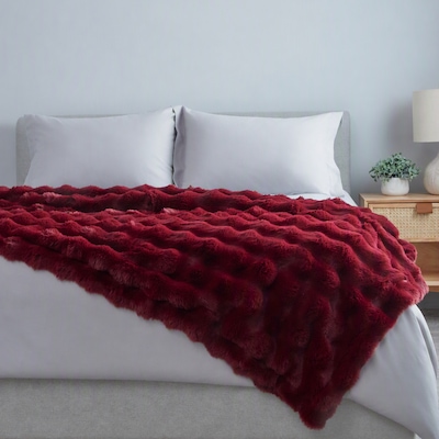 Guillaume Home Luxe Faux Fur Bubble Throw