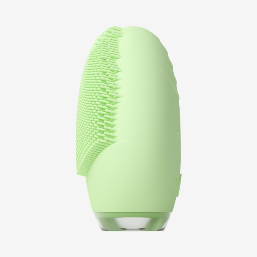 Image 109874_ALTMORE12.jpg, Product 109-874 / Price $149.00, Foreo Luna 4 Go from Foreo on TSC.ca's Beauty department