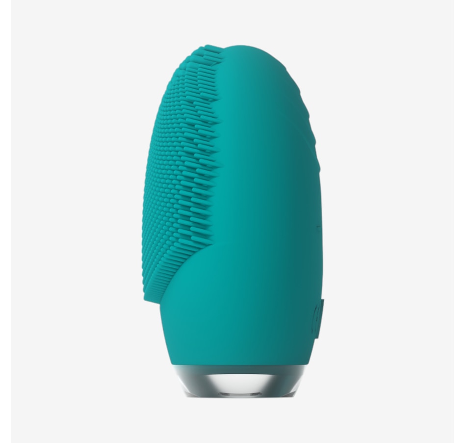 Image 109874_ALTMORE3.jpg, Product 109-874 / Price $89.00, Foreo Luna 4 Go from Foreo on TSC.ca's Beauty department