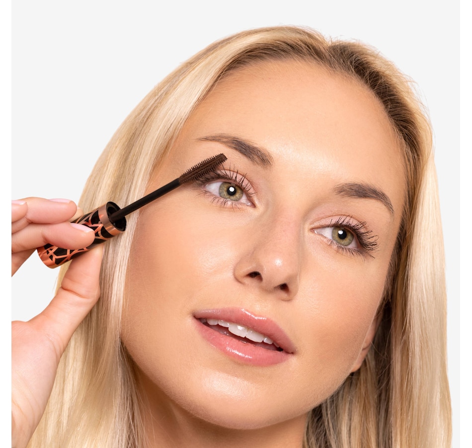 Image 111444_ALTMORE11.jpg, Product 111-444 / Price $32.00, TOK Beauty Eyes That Tok Mascara from TOK Beauty on TSC.ca's Beauty department