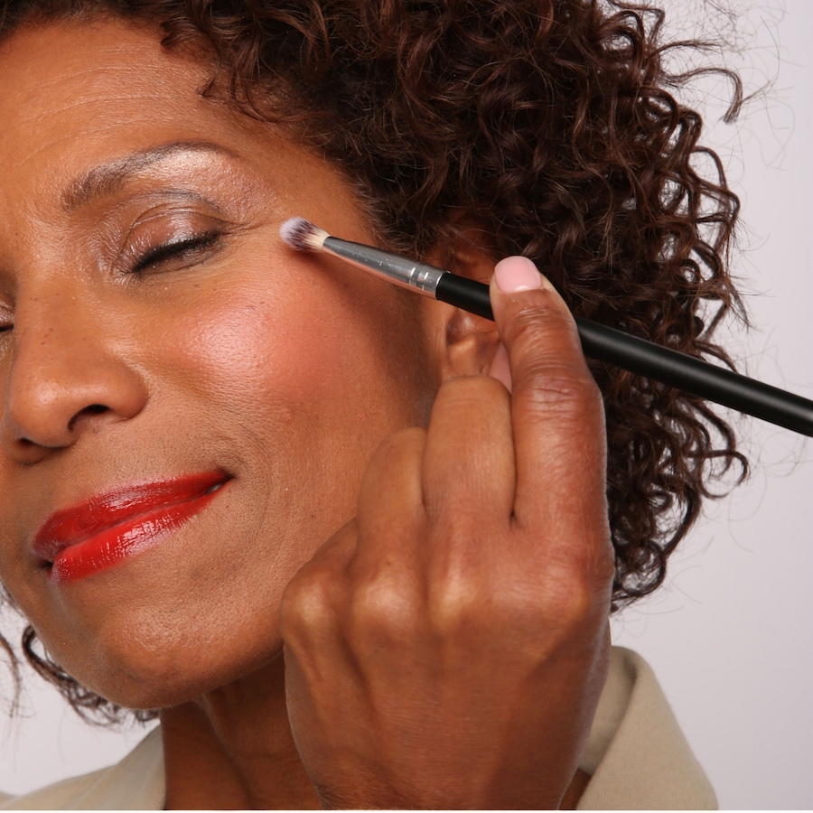 Image 112255_ALTMORE1.jpg, Product 112-255 / Price $19.00, Change Beauty Eye'M Blending Brush from Change BEAUTY on TSC.ca's Beauty department