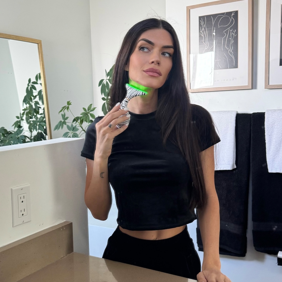 Image 113715_ALTMORE24.jpg, Product 113-715 / Price $149.99, Glo24K 7 Color LED Neck & Face Massager Deluxe from GLO24k on TSC.ca's Beauty department