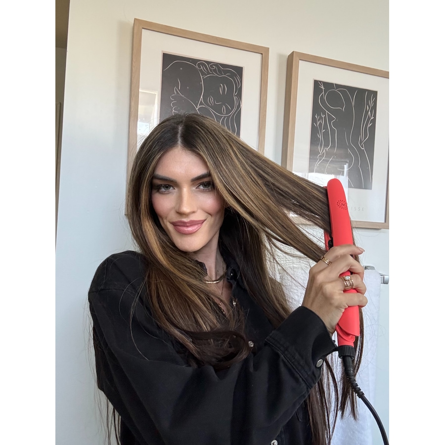 Image 114585_ALTMORE12.jpg, Product 114-585 / Price $119.88, Malina M365 Professional Hair Straightener from Malina Hair Care on TSC.ca's Beauty department