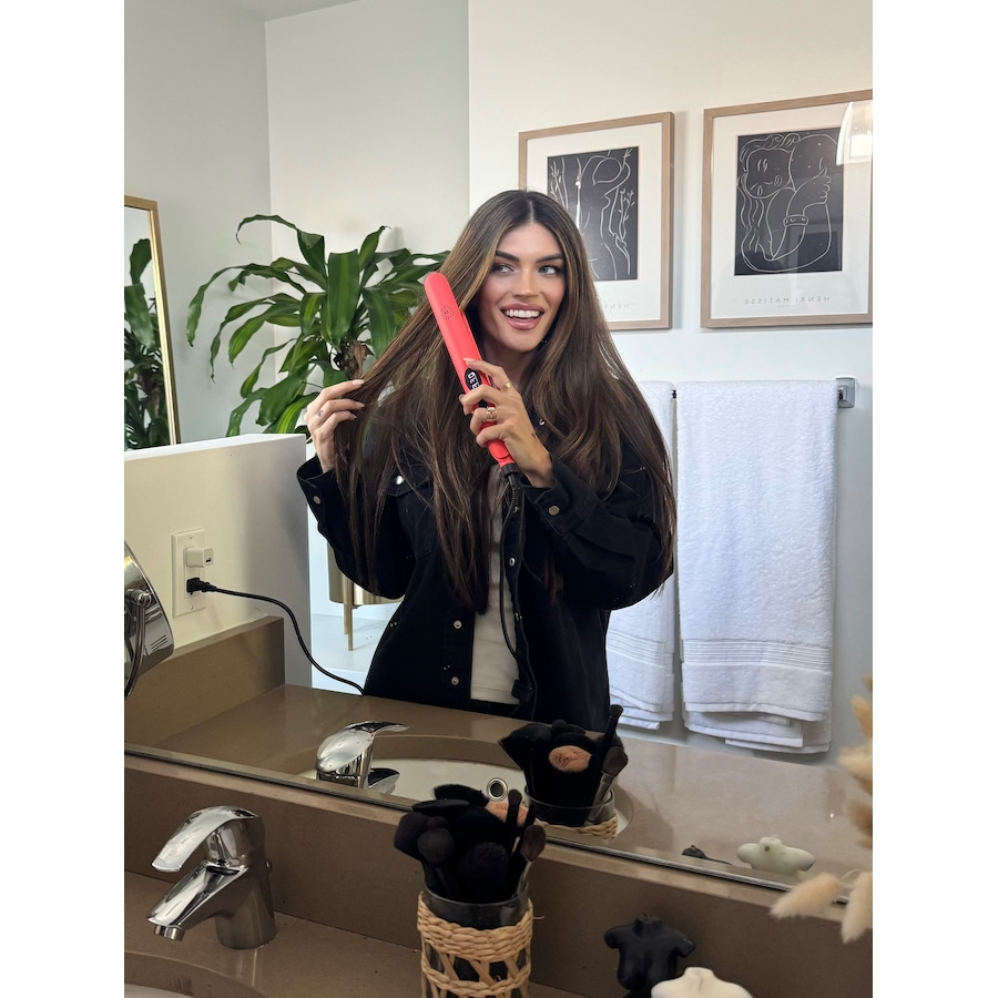 Image 114585_ALTMORE5.jpg, Product 114-585 / Price $119.88, Malina M365 Professional Hair Straightener from Malina Hair Care on TSC.ca's Beauty department