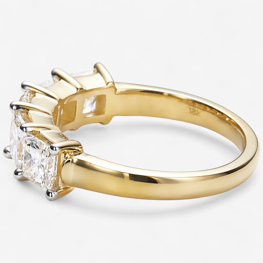 Image 115083_ALTMORE1.jpg, Product 115-083 / Price $5,299.99, 18K Yellow Gold Diamond Band from Diamond Show on TSC.ca's Jewellery department