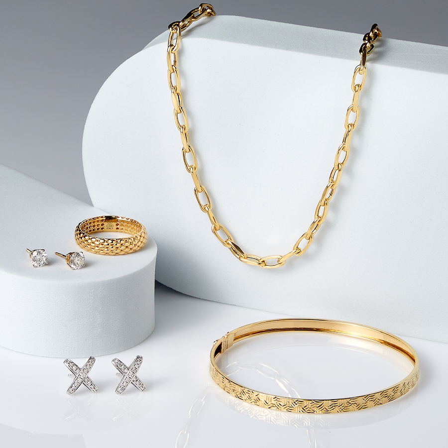 Image 115290_ALTMORE100.jpg, Product 115-290 / Price $1,599.99 - $1,899.99, UNOAERRE 10K Yellow Gold Semi-Solid Diamond Cut Elongated Link Necklace from UnoAErre Jewellery on TSC.ca's Jewellery department