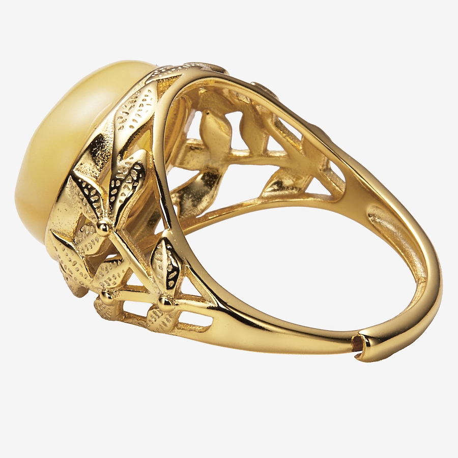 Image 116238_ALTMORE1.jpg, Product 116-238 / Price $99.99, Amber Extraordinaire Sterling Silver Amber East West Ring from Amber Extraordinaire on TSC.ca's Jewellery department