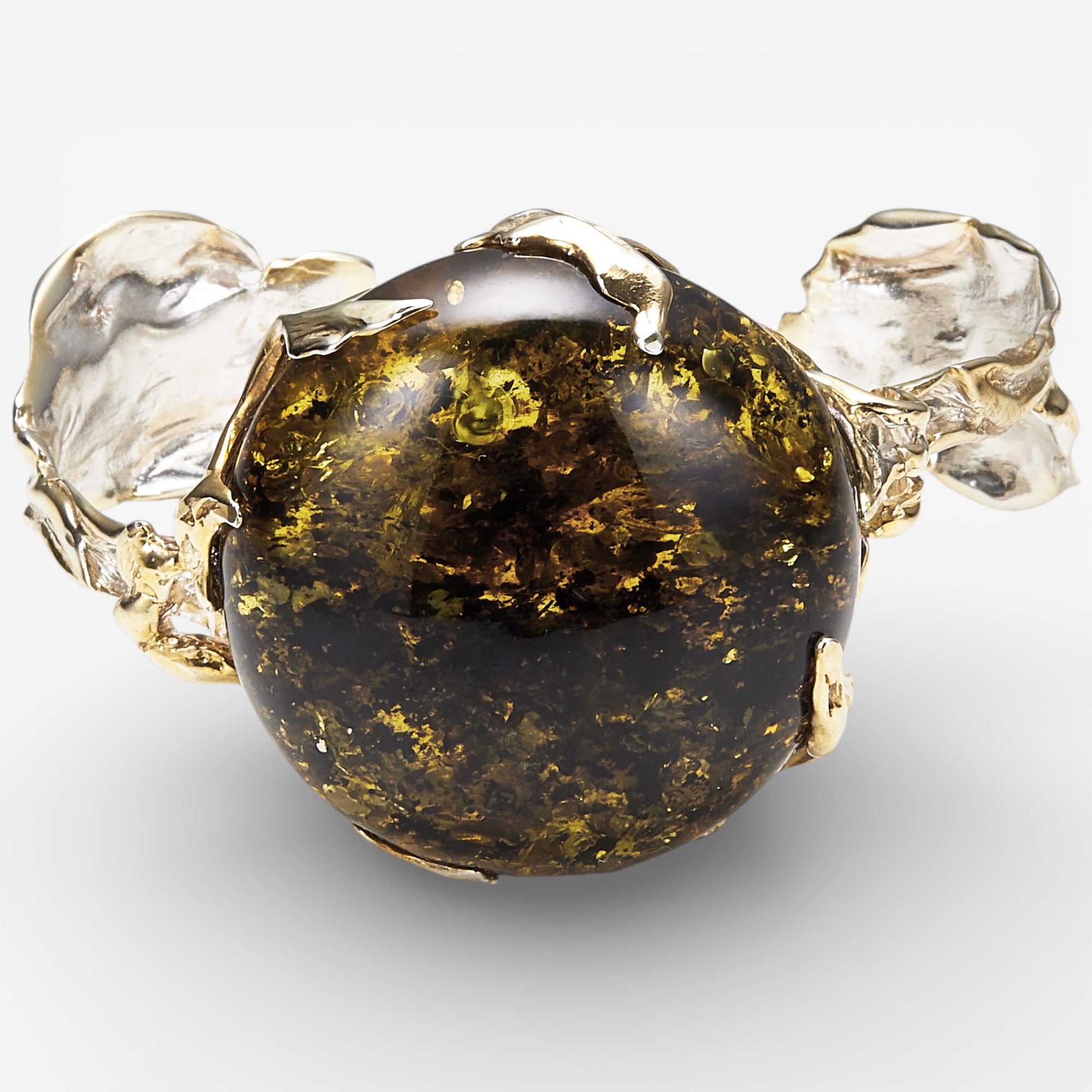 Amber Extraordinaire Gallery Collection Large Amber Stone Cuff