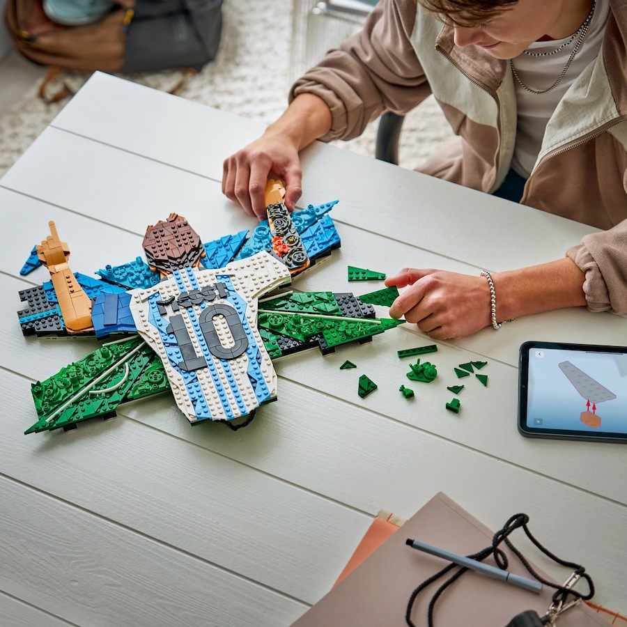 Image 117989_ALTMORE1.jpg, Product 117-989 / Price $269.99, LEGO® Editions Lionel Messi – Celebration (43018) from Lego on TSC.ca's Toys & Hobbies department