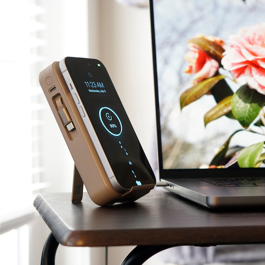 Image 118007_ALTMORE3.jpg, Product 118-007 / Price $69.99, Limitless Elite 15,000-mAh Power Bank with Wall Plug, Built-In Cables, Digital Display and Wireless Charging from Limitless on TSC.ca's Electronics department
