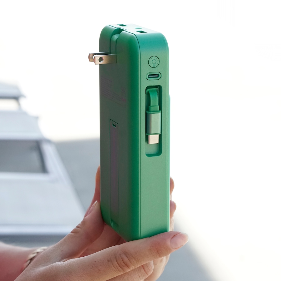 Image 118007_ALTMORE6.jpg, Product 118-007 / Price $69.99, Limitless Elite 15,000-mAh Power Bank with Wall Plug, Built-In Cables, Digital Display and Wireless Charging from Limitless on TSC.ca's Electronics department
