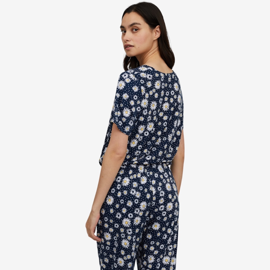 Image 118723_ALTMORE3.jpg, Product 118-723 / Price $65.00, Cuddl Duds Cool and Airy Pajama Set from Cuddl Duds  on TSC.ca's Fashion department