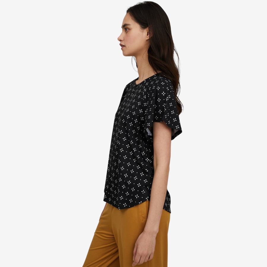 Image 118725_ALTMORE1.jpg, Product 118-725 / Price $35.00, Cuddl Duds Flexwear Solid Keyhole Tee from Cuddl Duds on TSC.ca's Fashion department