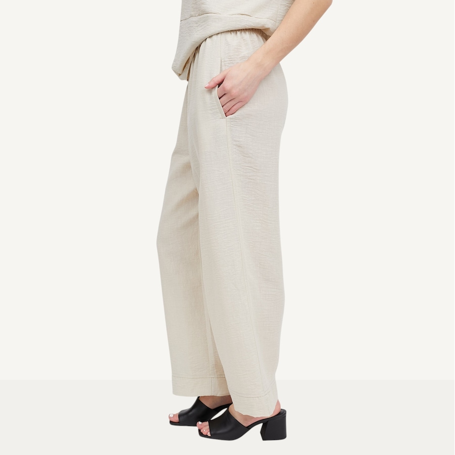 Image 118842_ALTMORE1.jpg, Product 118-842 / Price $29.33, Kim & Co. Linen Feel Olivia Wide Leg Cuffed Ankle Length Pant from Kim & Co. on TSC.ca's Fashion department