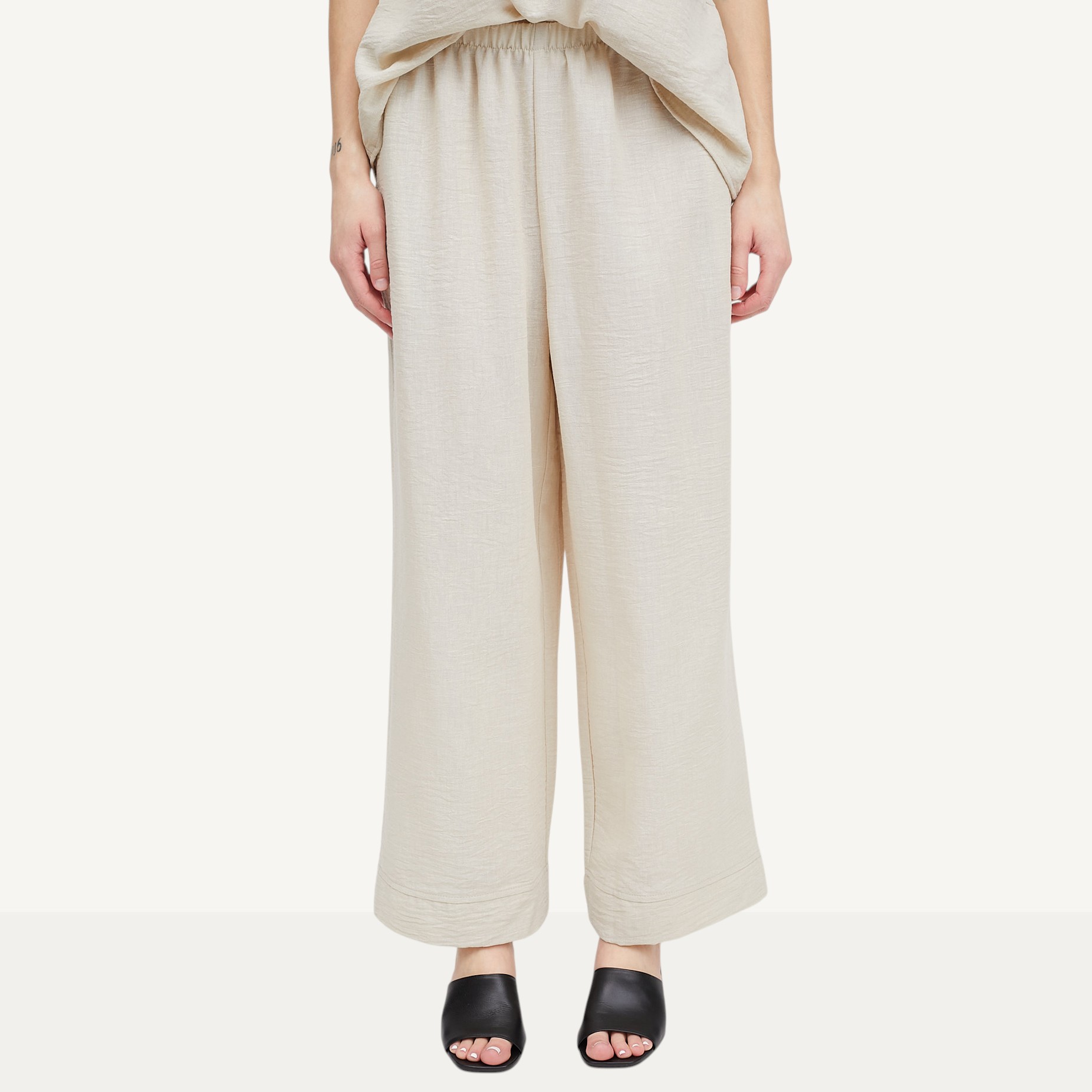 Kim & Co. Linen Feel Olivia Wide Leg Cuffed Ankle Length Pant - TSC.ca