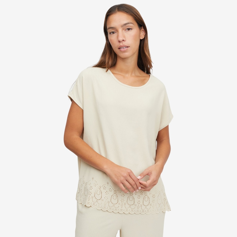 Image 118845_SAN.jpg, Product 118-845 / Price $34.88, Kim & Co. Crinkle Poplin Short Dolman Sleeve with Eyelet Hem Top from Kim & Co. on TSC.ca's Fashion department