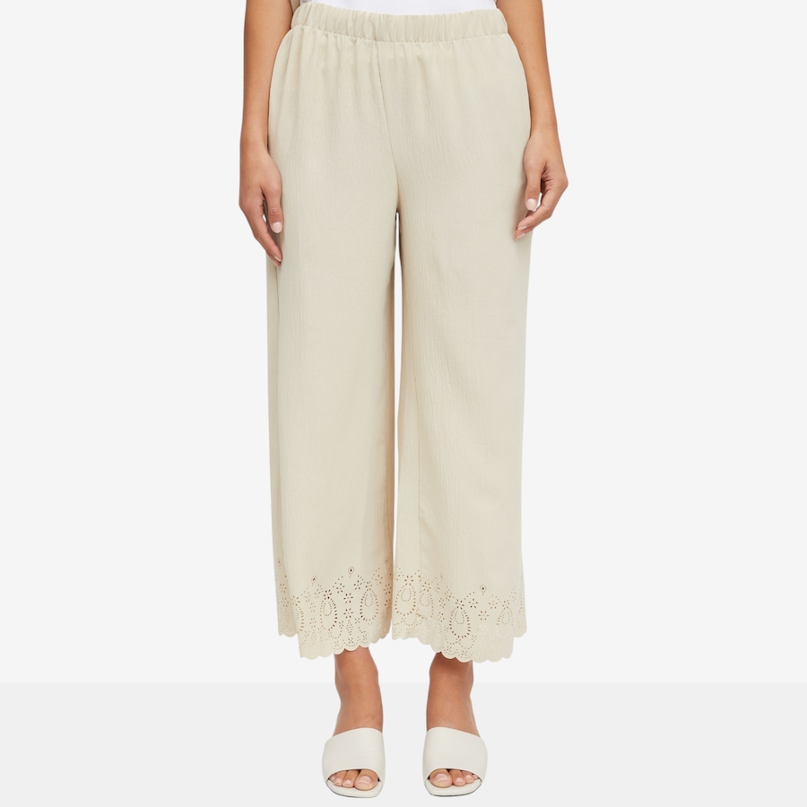 Image 118846_SAN.jpg, Product 118-846 / Price $39.88, Kim & Co. Crinkle Poplin Cropped Length Trouser with Eyelet Hem from Kim & Co. on TSC.ca's Fashion department