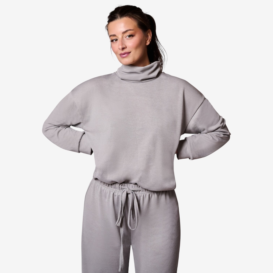 Image 118867_ALTMORE2.jpg, Product 118-867 / Price $69.88, Katherine Karambelas Harper Two-Piece Lounge Set from Katherine Karambelas on TSC.ca's Fashion department