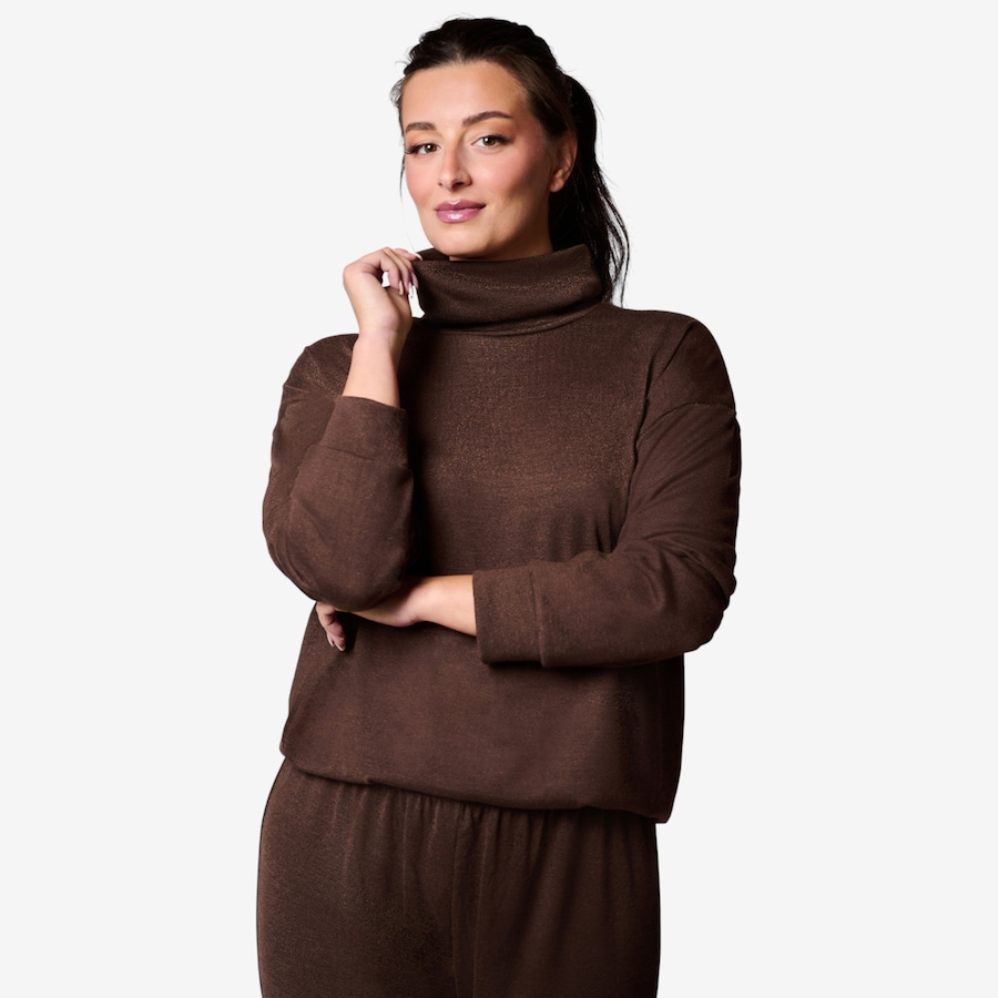 Image 118867_ALTMORE3.jpg, Product 118-867 / Price $69.88, Katherine Karambelas Harper Two-Piece Lounge Set from Katherine Karambelas on TSC.ca's Fashion department