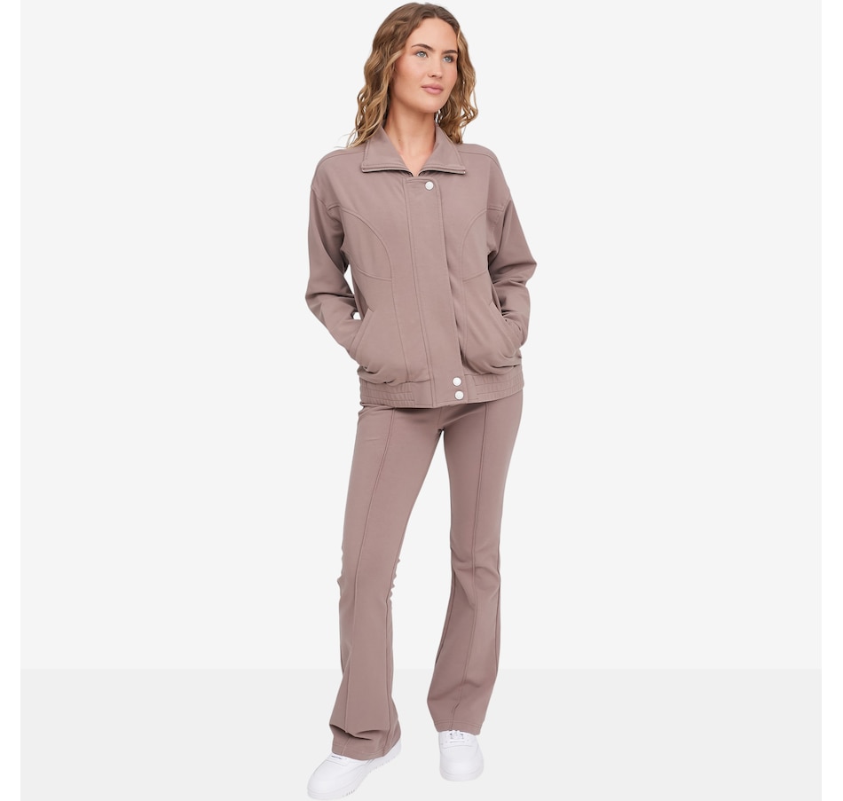 Image 118919_ALTMORE8.jpg, Product 118-919 / Price $109.90, Diane Gilman Sport Luxe Front Zip Jacket from DG2 by Diane Gilman on TSC.ca's Fashion department