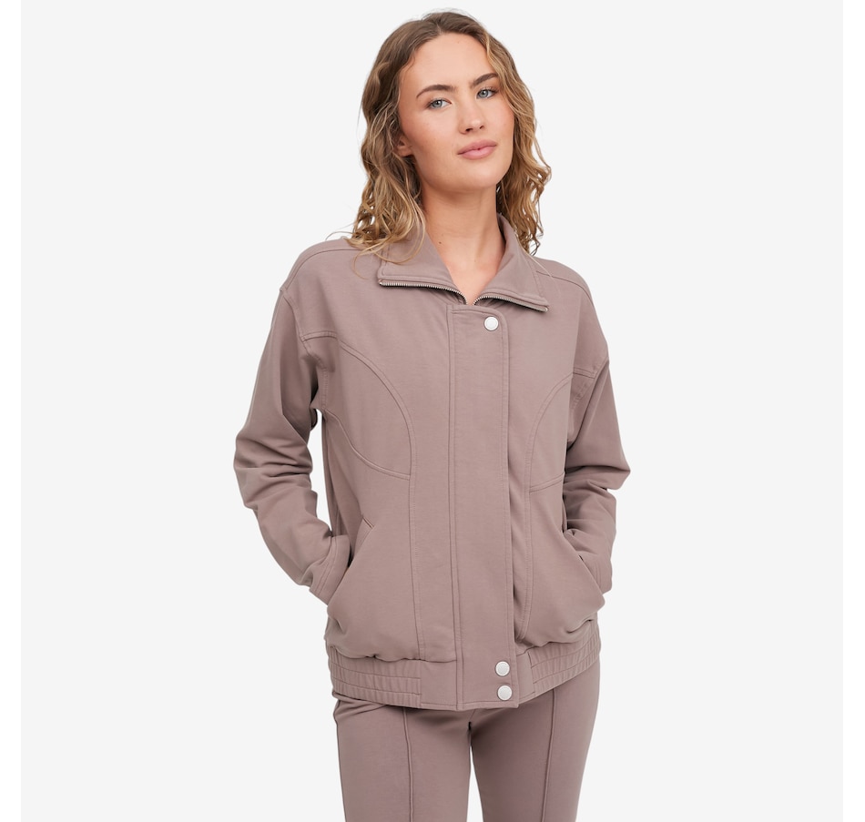 Image 118919_DPTA.jpg, Product 118-919 / Price $109.90, Diane Gilman Sport Luxe Front Zip Jacket from DG2 by Diane Gilman on TSC.ca's Fashion department