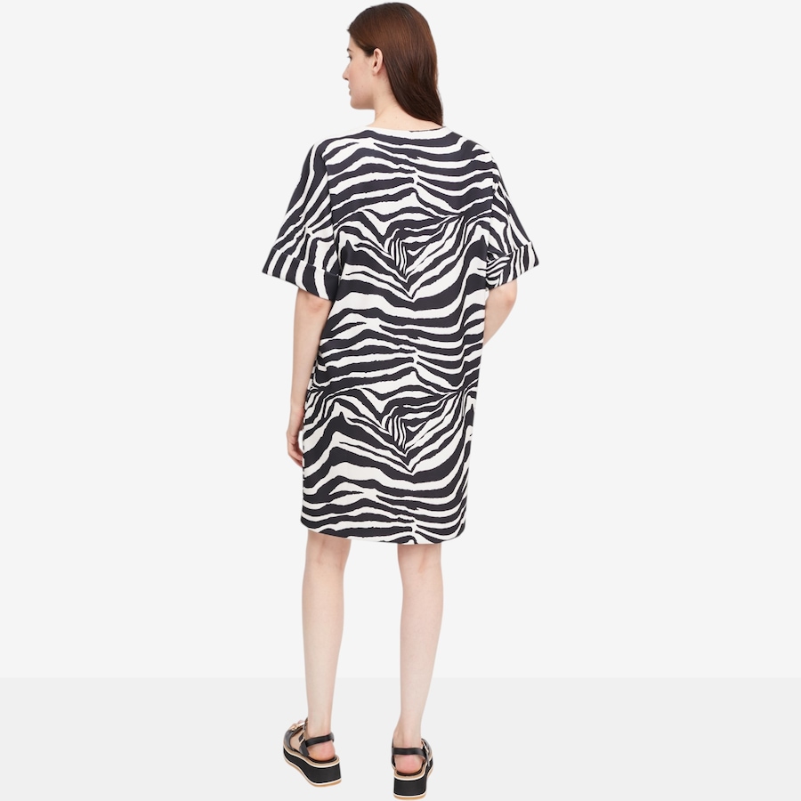Image 118974_ALTMORE4.jpg, Product 118-974 / Price $129.88, N Natori Zebra Knit Crepe Shirt Dress from N Natori on TSC.ca's Fashion department