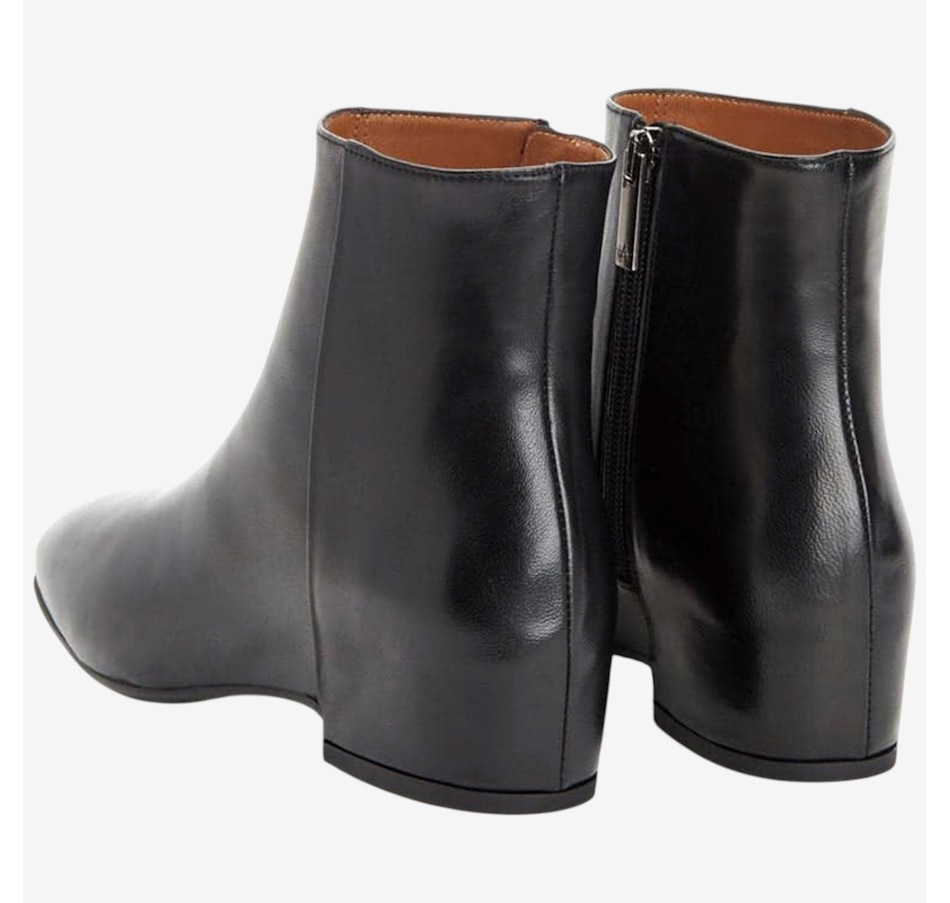 Image 119039_ALTMORE2.jpg, Product 119-039 / Price $550.00, Aquatalia Ulyssa Ankle Boot from Aquatalia on TSC.ca's Shoes department