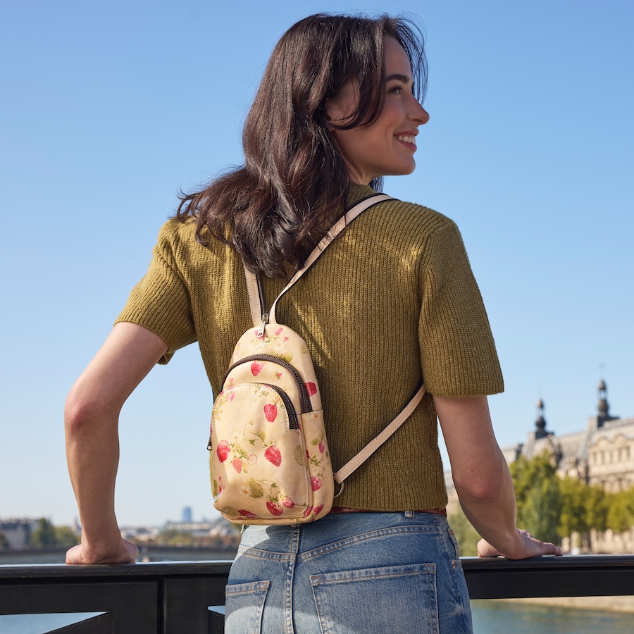 Patricia Nash Annalie Leather Sling Backpack - TSC.ca display picture 2
