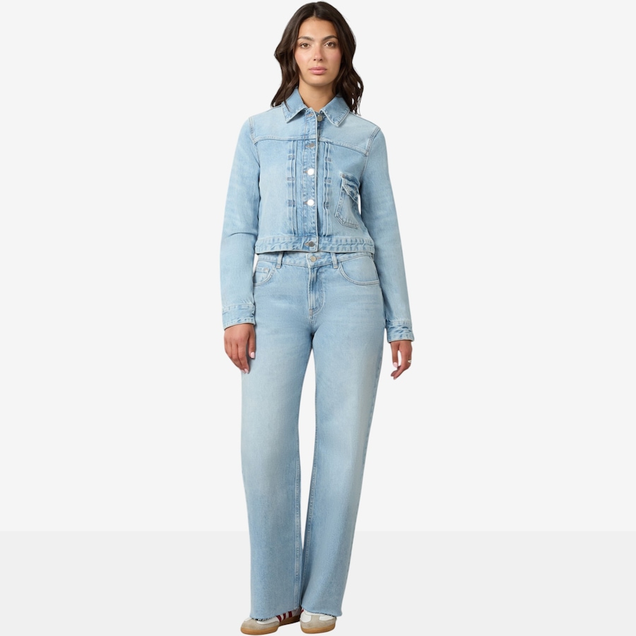 Image 119168_ALTMORE2.jpg, Product 119-168 / Price $160.00, Lola Sabrina Classic Denim Jacket from Lola Denim on TSC.ca's Fashion department