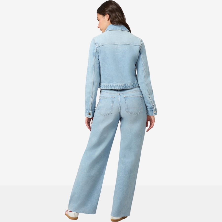 Image 119168_ALTMORE3.jpg, Product 119-168 / Price $160.00, Lola Sabrina Classic Denim Jacket from Lola Denim on TSC.ca's Fashion department