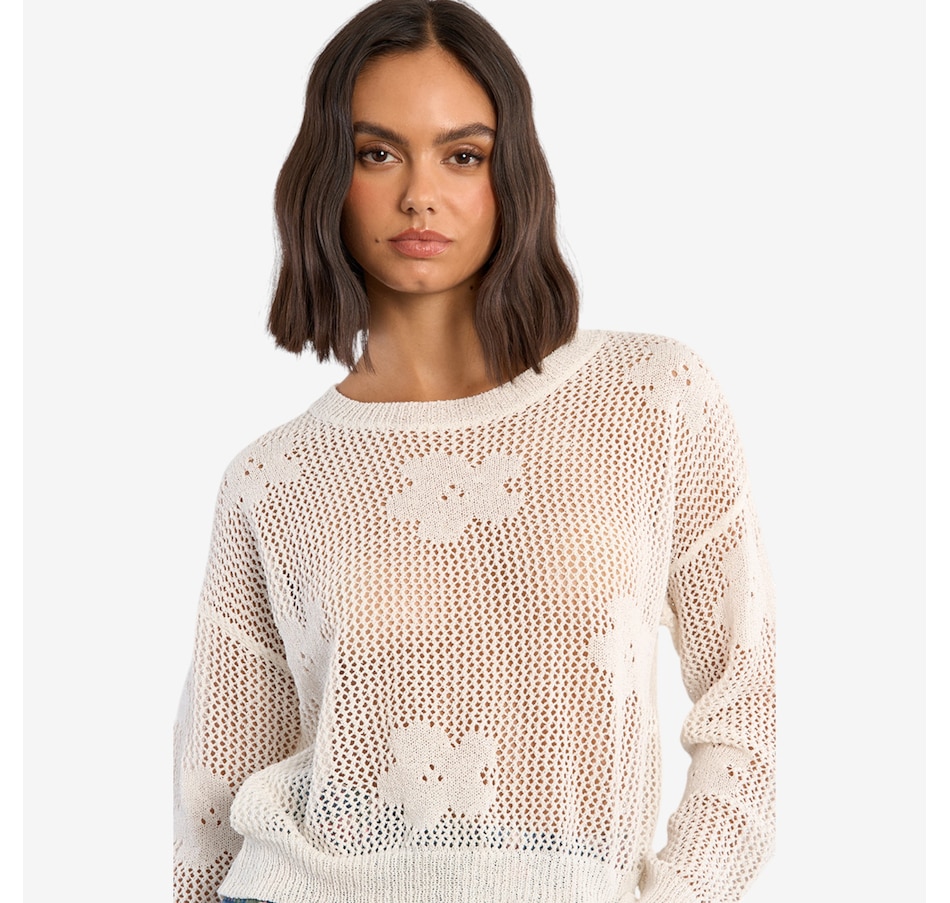 Image 119636_ALTMORE2.jpg, Product 119-636 / Price $79.00, Molly Bracken Long Sleeve Flower Detail Top from Molly Bracken on TSC.ca's Fashion department