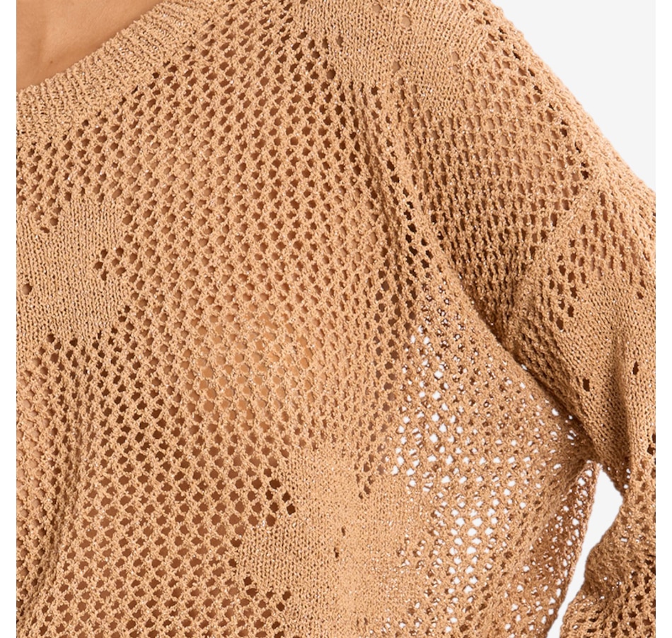 Image 119636_ALTMORE3.jpg, Product 119-636 / Price $79.00, Molly Bracken Long Sleeve Flower Detail Top from Molly Bracken on TSC.ca's Fashion department