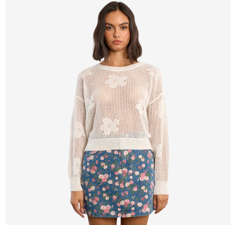 Image 119636_WHT.jpg, Product 119-636 / Price $79.00, Molly Bracken Long Sleeve Flower Detail Top from Molly Bracken on TSC.ca's Fashion department