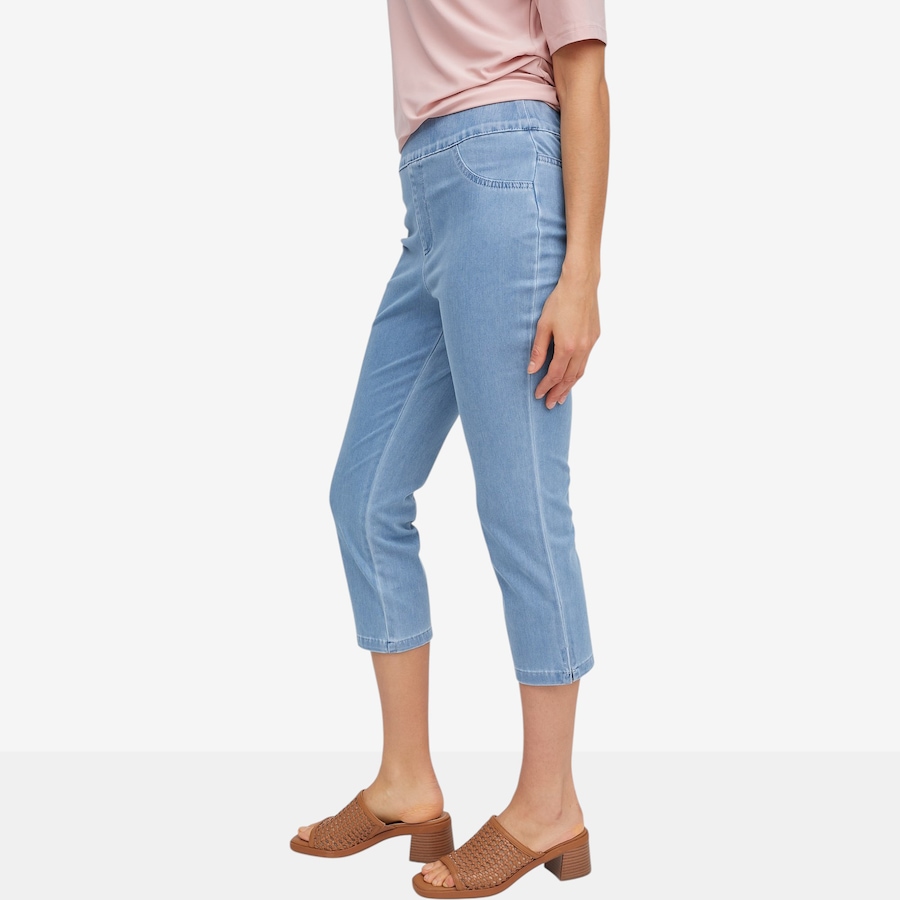 Image 119688_ALTMORE1.jpg, Product 119-688 / Price $39.88, Nina Leonard Cropped Stretch Knit Denim Pant from Nina Leonard on TSC.ca's Fashion department
