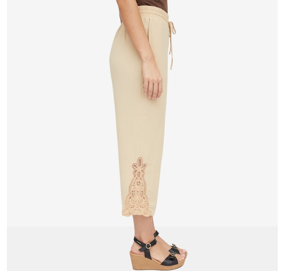 Image 119700_ALTMORE3.jpg, Product 119-700 / Price $59.90, Nina Leonard Elastic Waist Crop Pant from Nina Leonard on TSC.ca's Fashion department